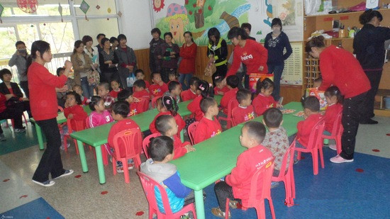 山東濟南紅纓智慧樹幼兒園開展半日開放活動