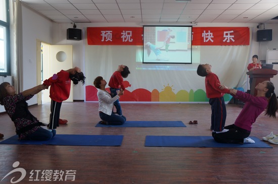 陜西渭南華縣紅纓苗苗幼兒園母親節活動