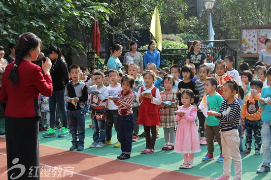 安徽合肥紅纓濱湖時代幼兒園開展消防演習