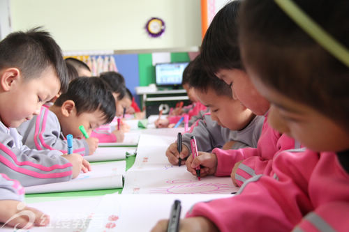 北京紅纓加盟園河北任丘金月亮幼兒園