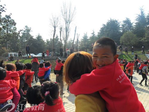 湖北丹江口紅纓陽(yáng)光寶貝幼兒園