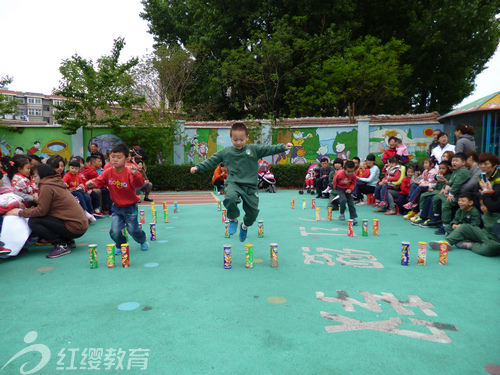 山東濟南紅纓智慧樹幼兒園舉辦春季運動會