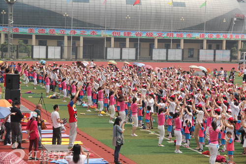 湖北武穴紅纓童心幼兒園迎六一親子同樂會