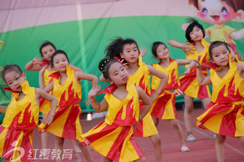 山東德州紅纓新蕾玉園幼兒園慶六一活動