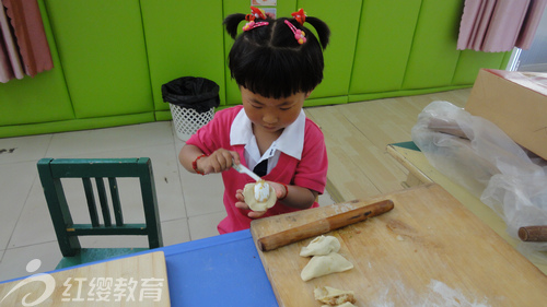 山東壽光紅纓愛心雙語幼兒園舉辦六一活動